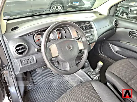 GRAND LIVINA 1.8 S 16V