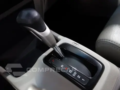 CIVIC - 1.8 LXS 16V 4P AUTOMÁTICO