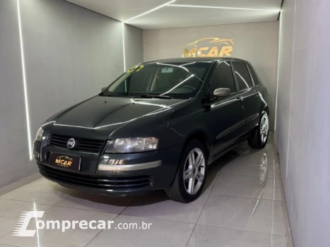 Fiat STILO - 1.8 MPI 8V 4P MANUAL 4 portas