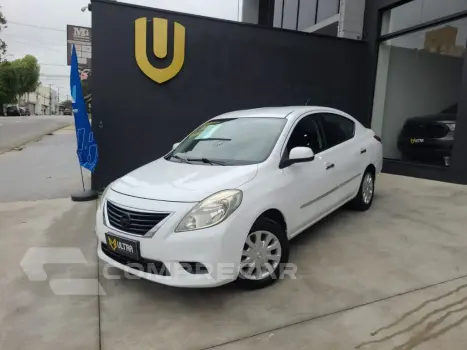 NISSAN VERSA SV 1.6 16V Flex Fuel 4p Mec. 4 portas