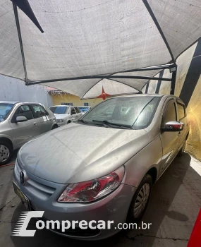 Volkswagen GOL 1.0 8V 4 portas