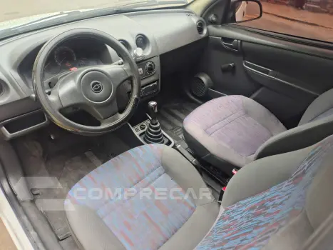 CELTA 1.0 MPFI Life 8V