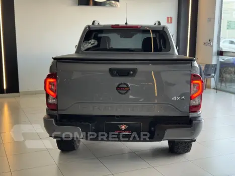 Frontier 2.3 16V PRO4X CABINE DUPLA 4X4 BI-TURBO DIESEL AUTO