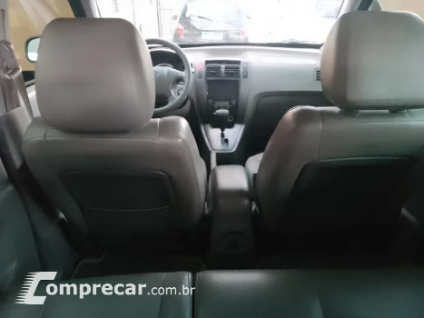 TUCSON 2.0 MPFI GLS Base 16V 143cv 2WD