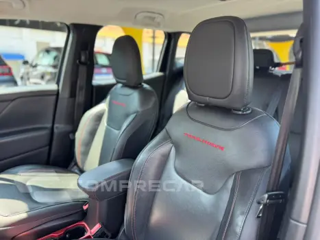 RENEGADE 2.0 16V Turbo Trailhawk 4X4