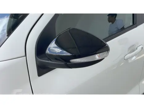 STRADA VOLCANO 1.3 FLEX 8V CD AUT.