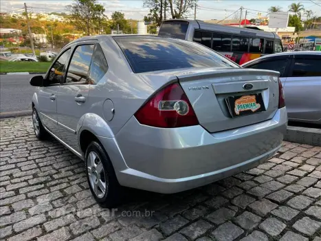 FIESTA 1.6 MPI Class Sedan 8V