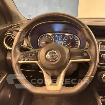 KICKS SV 1.6 16V FlexStar 5p Aut.