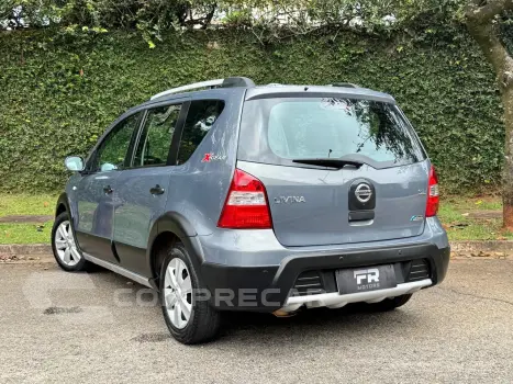 LIVINA 1.8 SL X-gear 16V