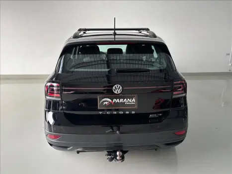 T-CROSS 1.0 200 TSI TOTAL FLEX AUTOMÁTICO