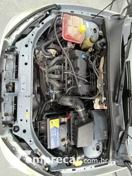 FOCUS 1.6 8V