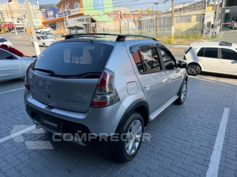 SANDERO STEPWAY Hi-Flex 1.6 16V 5p Aut.