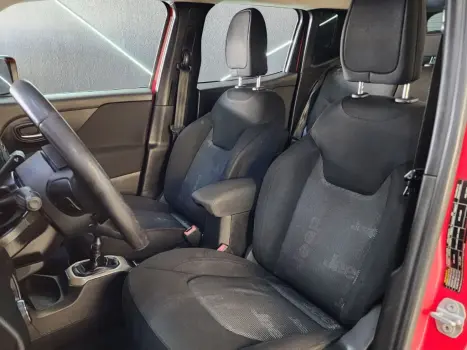 Renegade Sport 1.8 4x2 Flex 16V Mec.