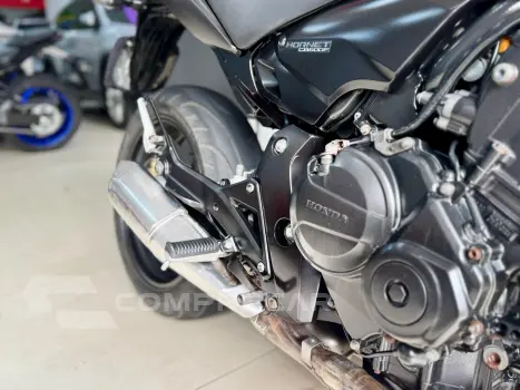 CB 600F HORNET