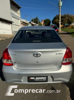 ETIOS 1.5 XS Sedan 16V
