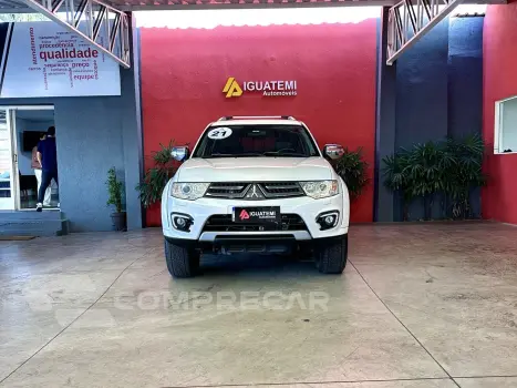 PAJERO 3.5 HPE 4X4 7 LUGARES V6 24V FLEX 4P AUTOMÁTICO
