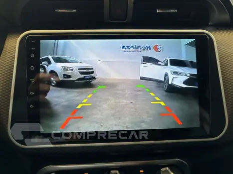 KICKS Active 1.6 16V Flex Aut.