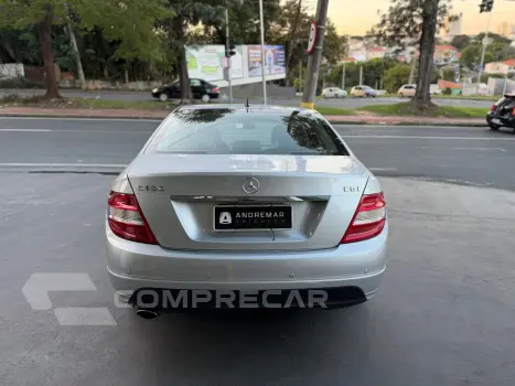 C 180 1.8 Cgi Classic 16V Turbo Gasolina 4P Automático