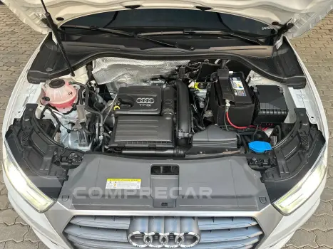 Q3 1.4 TFSI FLEX PRESTIGE PLUS S TRONIC