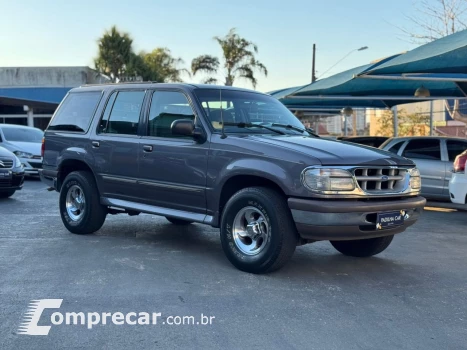 FORD EXPLORER 4.0 XLT 4X4 V6 4 portas