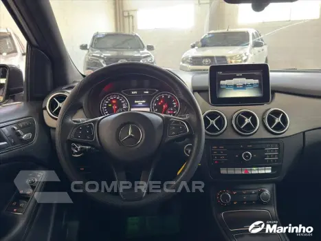 B 200 1.6 SPORT TURBO FLEX 4P AUTOMÁTICO