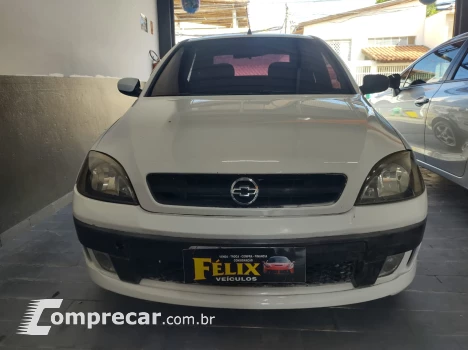 CORSA 1.8 MPFI Sedan 8V