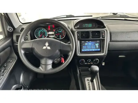 PAJERO TR4 2.0 4X2 16V 140CV FLEX 4P AUTOMÁTICO