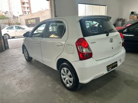 Etios 1.5 Xs 16V Flex 4P Automático