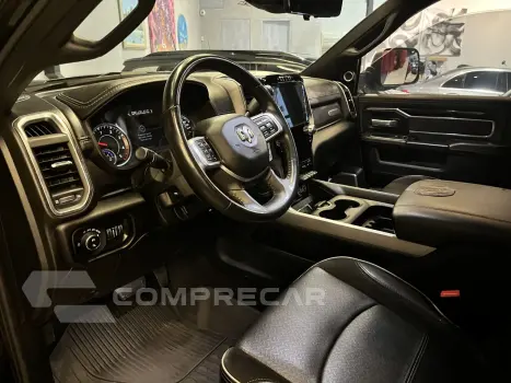 3500 6.7 I6 LARAMIE NIGHT EDITION CABINE DUPLA 4X4 TURBO DIE