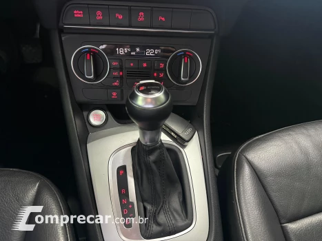 Q3 1.4 TFSI Ambiente Plus S Tronic