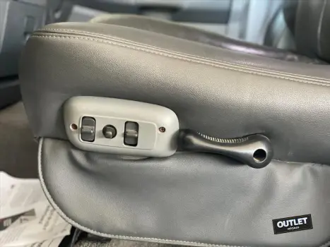 RAM 5.9 2500 SLT 4X4 CD I6 24V TURBO DIESEL 4P AU