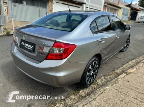 Civic 2.0 LXR