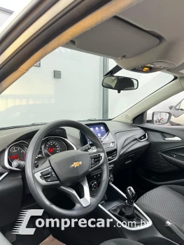 ONIX SEDAN Plus LT 1.0 12V Flex 4p Mec.