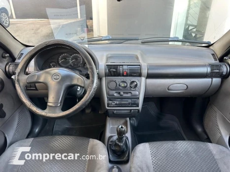 CLASSIC - 1.0 MPFI VHCE 8V 4P MANUAL