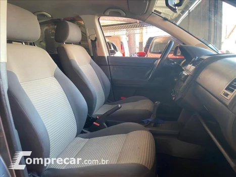 POLO 1.6 MI 8V