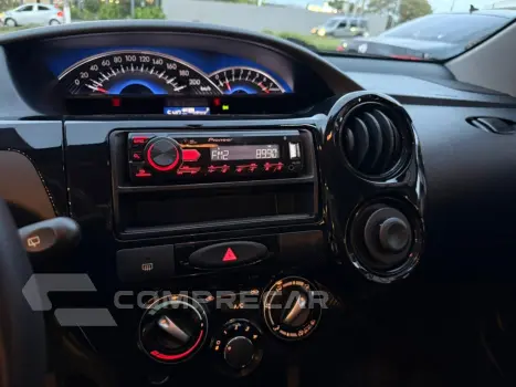 ETIOS 1.3 XS 16V FLEX 4P MANUAL