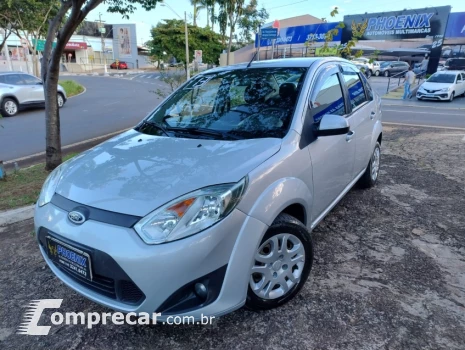 FORD FIESTA 1.6 Rocam SE Plus 8V 4 portas
