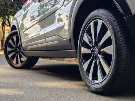 KICKS 1.6 16V FLEXSTART SL 4P XTRONIC