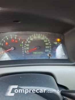 COROLLA 1.6 XLI 16V