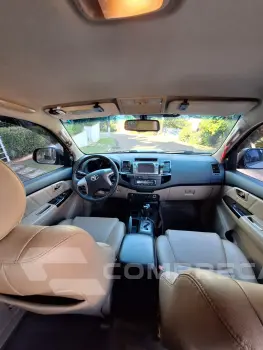 HILUX 3.0 SRV 4X4 CD 7 Lugares 16V Turbo Intercooler