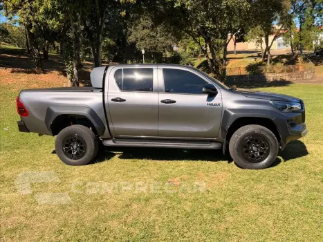 HILUX 2.8 D-4D TURBO DIESEL CD GR-S 4X4 AUTOMÁTICO