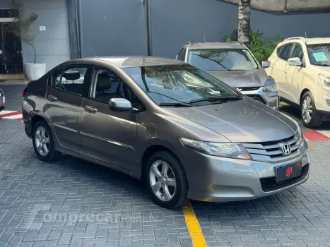 CITY 1.5 LX Sedan 16V