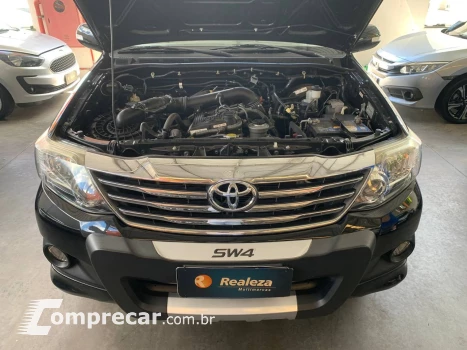 Hilux SW4 SR 4x2 2.7/ 2.7 Flex 16V Aut.