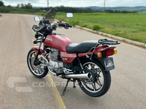 CB 400