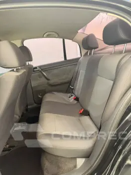 Polo Sedan 1.6 Mi Total Flex 8V 4p