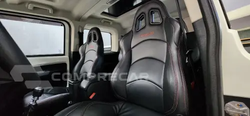 T-4 4x4 3.2 20V Tdi Cap. Rígida Diesel