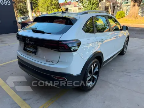 Nivus 1.0 200 Tsi Total Flex Highline Automático