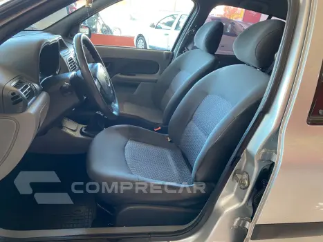 CLIO 1.0 Expression 16V