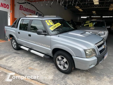 S10 - 2.4 MPFI EXECUTIVE 4X2 CD 8V 4P MANUAL
