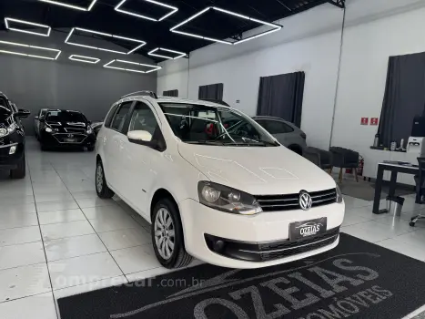 Volkswagen SPACEFOX 1.6 MI Trend 8V 4 portas
